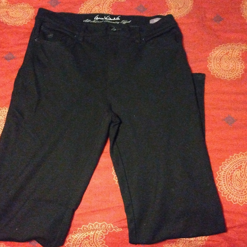 Gloria Vanderbilt Black stretchy dress pants